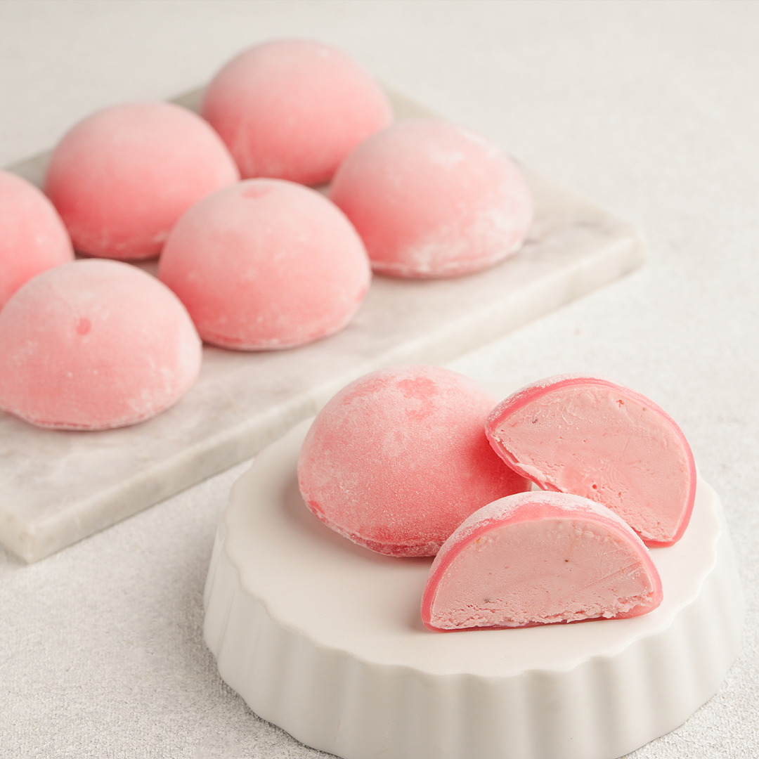 Strawberry Mochi Premium Ice Cream 8 Pack