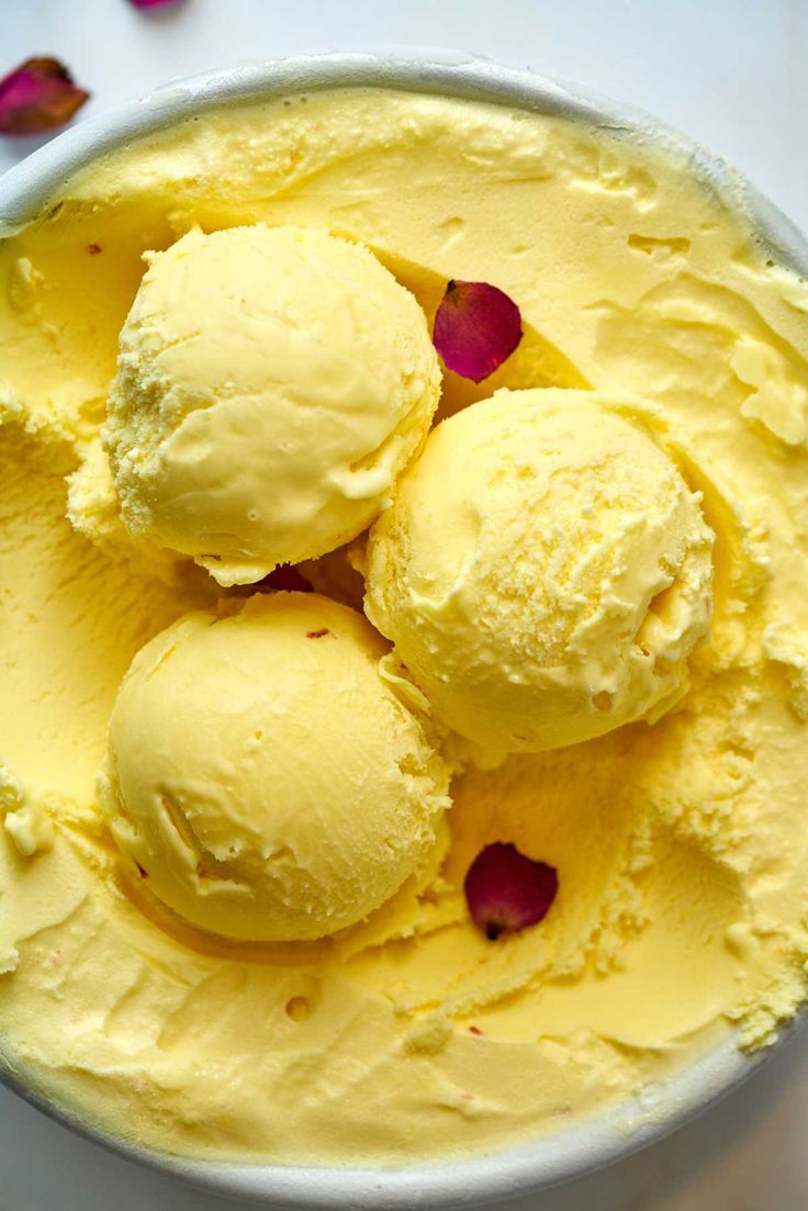 Saffron Gelato