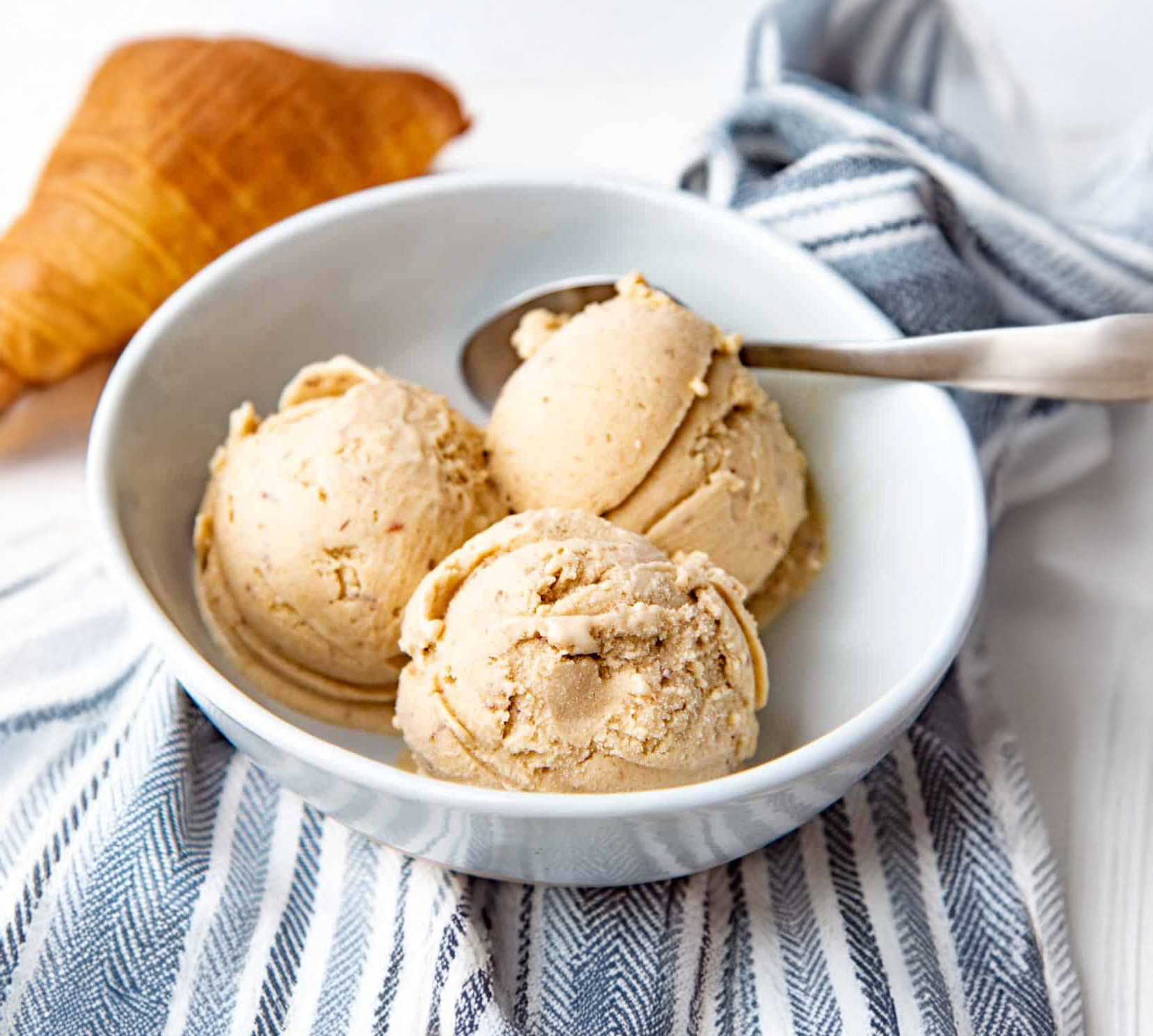 Dates Ice Cream
