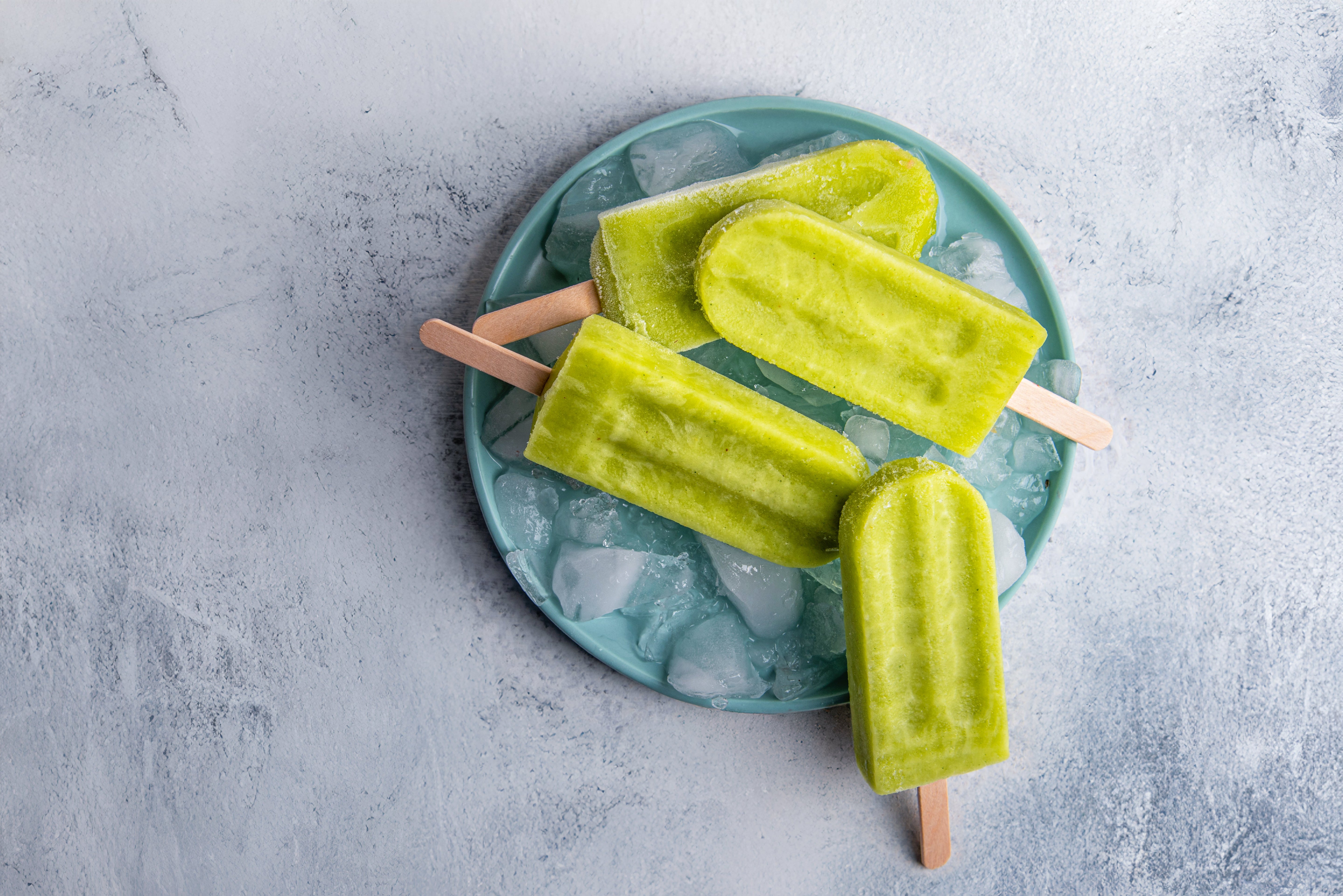 Green Apple Ice Pops Premium Large 12 Pack