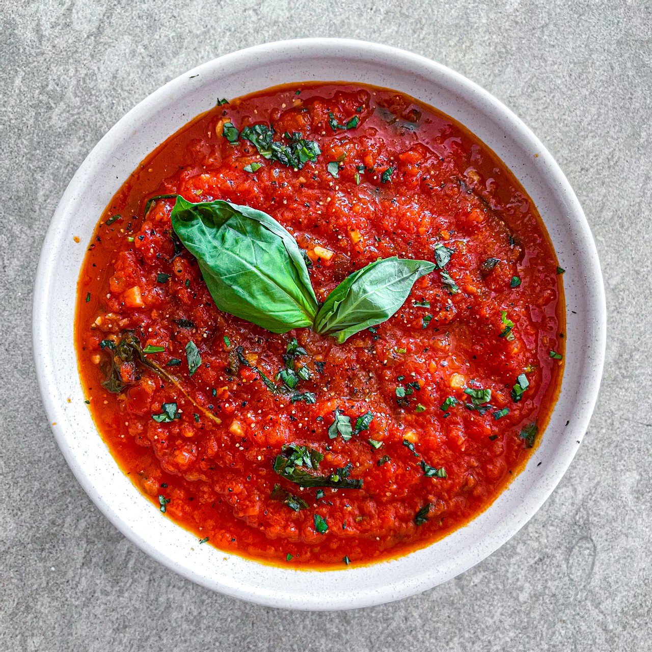 Tomato and Basil Sauce (Chilled) 500g
