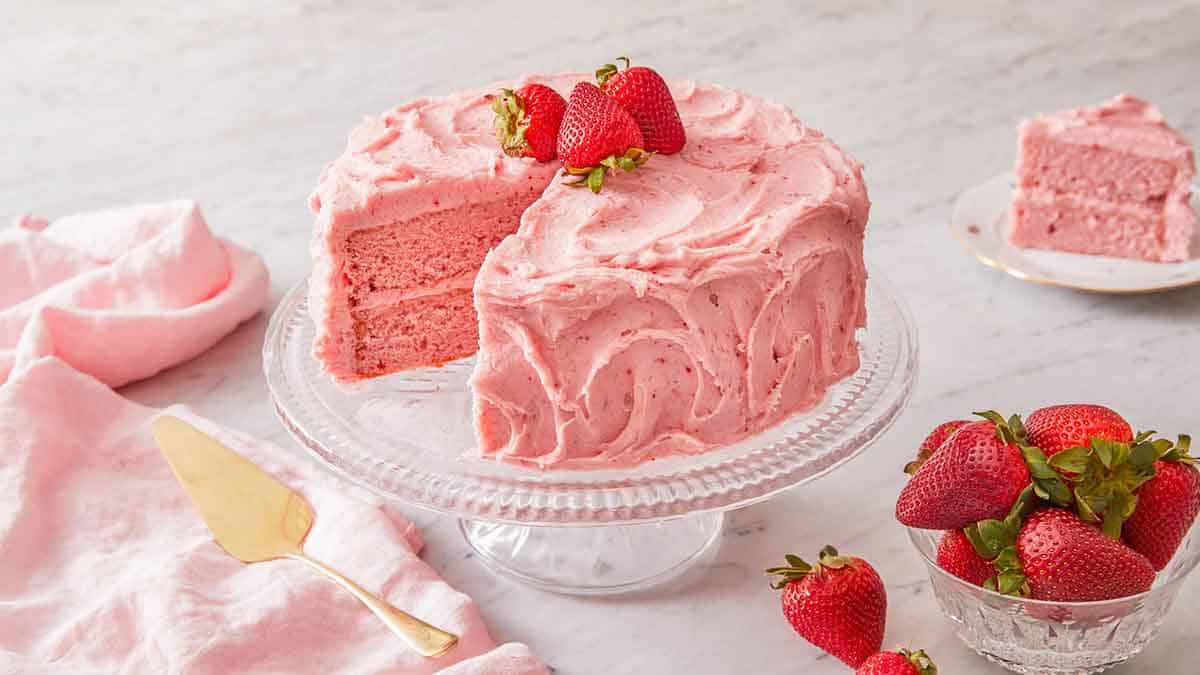 Strawberry Cake